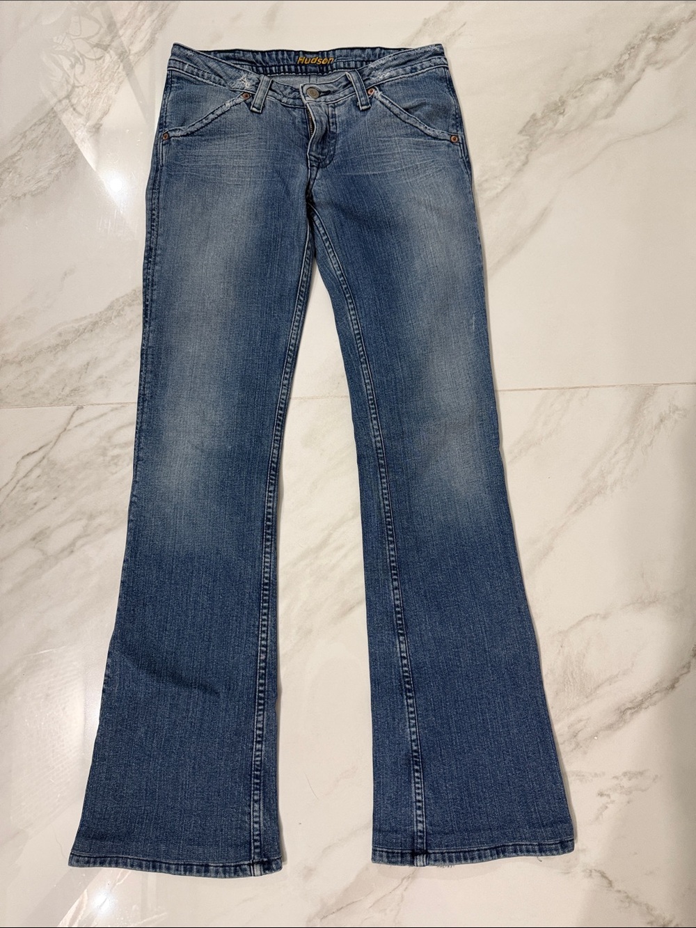 Hudson Jeans Flared Women's Jeans in Medium Blue